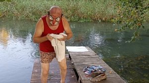 Клоун Нуар получил записку и ботинки от Фантомаса