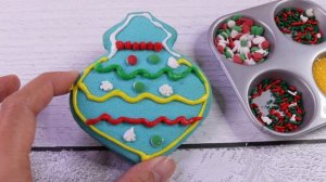 Help Peppa and George Pig Make Christmas Cookies for Santa