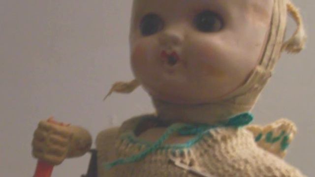 Creepy doll bell sound effects смотреть онлайн