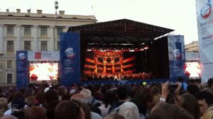Джеки Иванко на Дворцовой площади. Jackie Evancho on Palace square