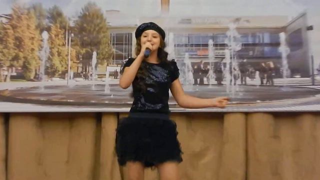 Алиса Бабкина "Маленький кораблик" смотреть онлайн