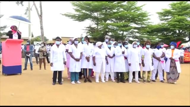 CONGO JACQUELINE LYDIA MIKOLO SUR LE TERRAIN A NKAYI VISION4 BRAZZAVILLE смотреть онлайн