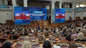 Женщины должны быть в авангарде построения более справедливого миропорядка, считает В. Матвиенко.