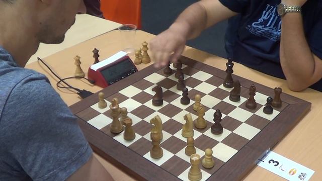 FM Valdis Tronenkovs - GM Daniel Fridman,  Caro-Kann defense, Blitz chess