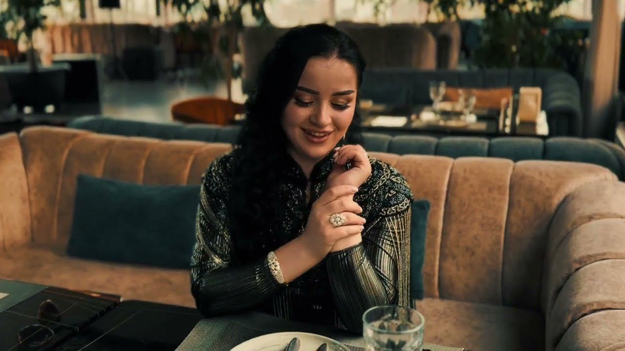 Парвиноз Акназарова - Борон / Parvinoz Aknazarova - Boron смотреть онлайн