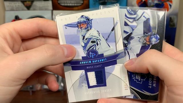 I was sent this large package with RARE HOCKEY CARD BOXES! смотреть онлайн