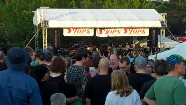 The Wailers Live - 3 - 2012 Rochester Lilac Festival - 05/16/12-WED смотреть онлайн