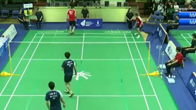 1 In a Billion Badminton Moments смотреть онлайн