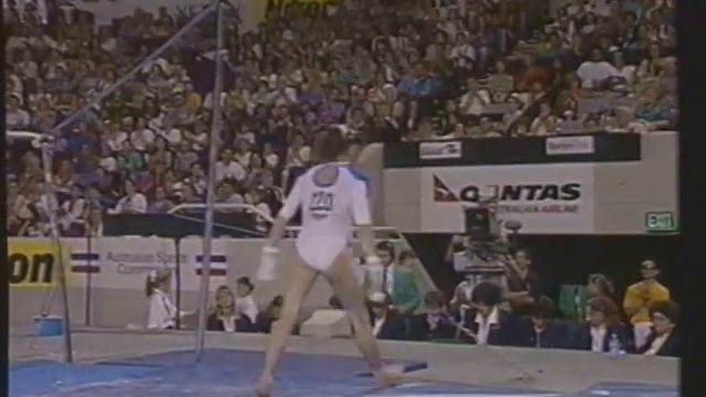 Nadia Hatagan (ROM) - Nikon International 1993 - Uneven Bars Final