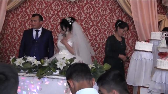 Каримбой Рахмоноа шоира Орзигул Оташ туйида устози Бобомурод Хамдамов билан кутлади смотреть онлайн