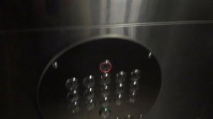 Грузопассажирский лифт V=1 м-с, грузоподъемность 630 кг (3033)