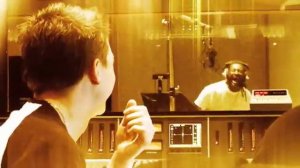 Jesse McCartney - Body Language ft. T-Pain (Official Video)