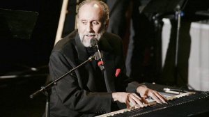Ray Stevens "Sunday Morning Coming Down"