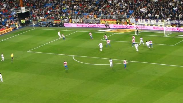 Real Madrid x Atletico de Madrid - CR7 passe de costas смотреть онлайн