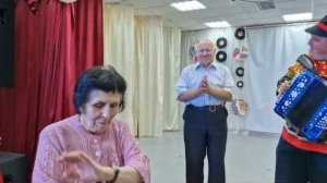 Гармонь и частушки!