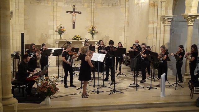 All I Want for Christmas Is You - Mariah Carey / Walter Afanasieff смотреть онлайн