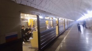 ПОЙМАЛ РЕТРО ПОЕЗД НА СЛ (1)!