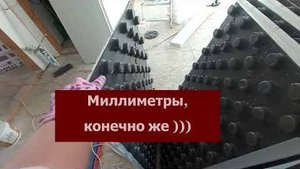 Укладываем ГВЛ, маты с бубышками и запускаем отопление