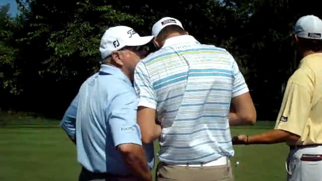 2011 US Open Wednesday Practice Round - Adam Scott, Nick Watney, Padraig Harrington 18th Tee смотреть онлайн