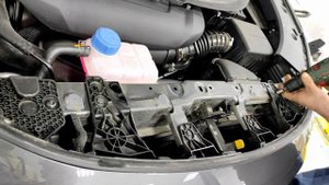 Сетка Радиатора на Changan UNI-K -