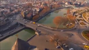 Нази и Натела Чапичадзе - Песня о Тбилиси (1958)