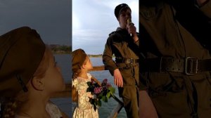 "Смуглянка", муз. А. Новиков, сл. Я. Шведов.