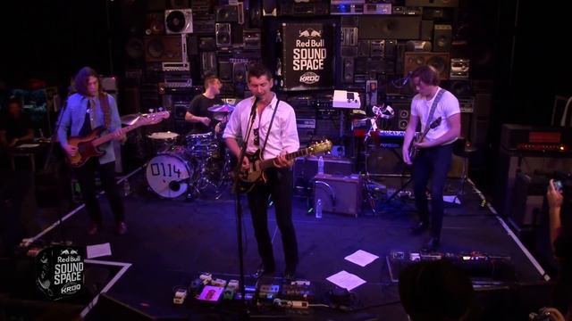 Arctic Monkeys - R U Mine_ (Live)