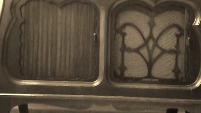 Victor Silvester and his Ballroom Orchestra "Only Fools" - 78 RPM смотреть онлайн