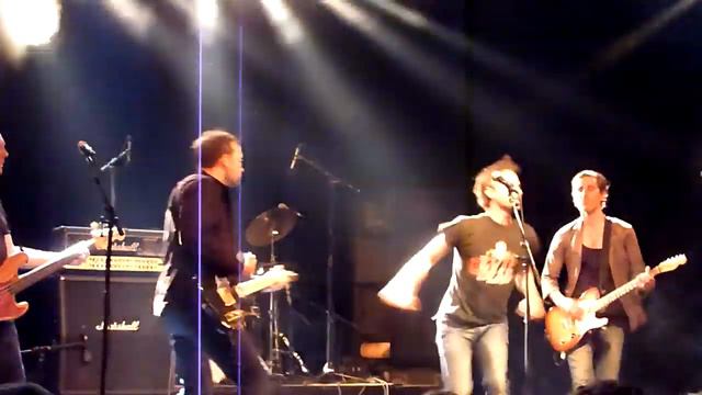 THE BASE & HOTEL BAND - Futschikato смотреть онлайн