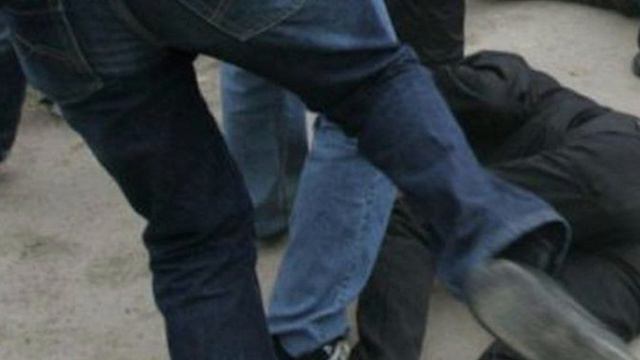 ДУ МУНОҚИШАИ ХУНИН ДАР ДУШАНБЕ: БО АЛМОС (ЛЕЗВИЕ) БА ТАГИ МАНАҲАШ ЗАД... смотреть онлайн