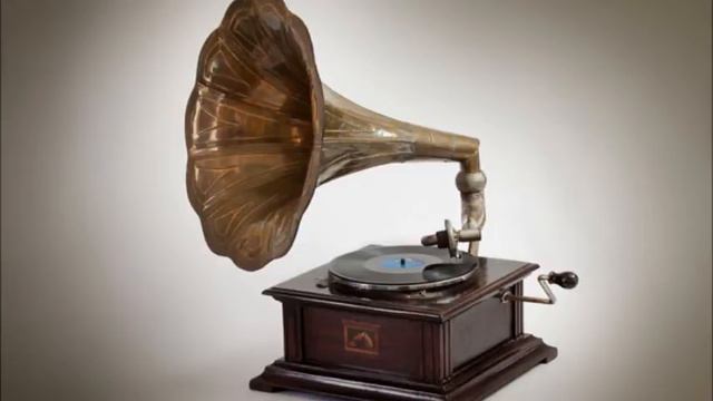 Johnny Dodds Trio - Little Bits смотреть онлайн