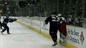 Alexander Svitov vs Dustin Brown
