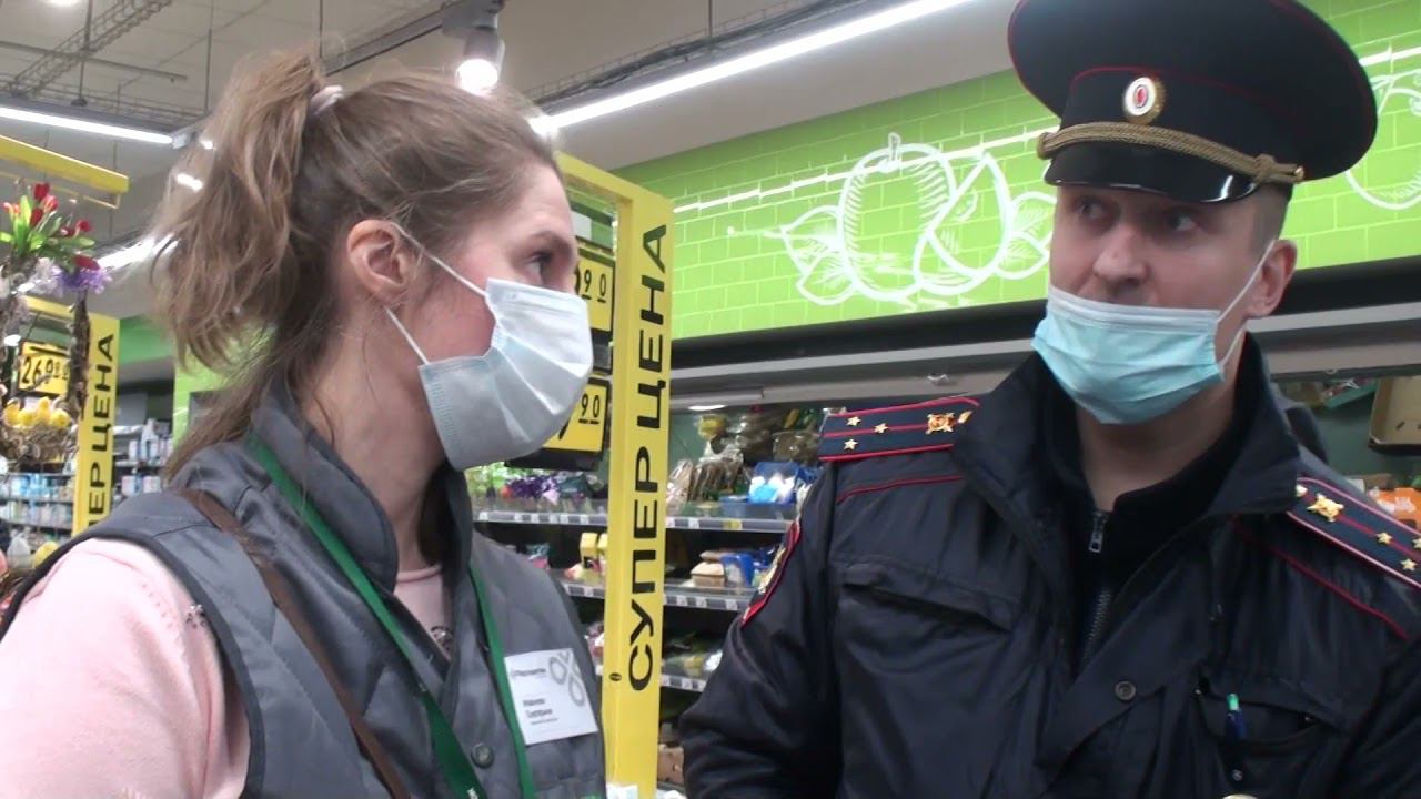 Попытка задержания Московского блогера в магазине Спб полицией Часть 2