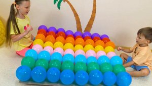 Лиза и Миша учатся дружить и делиться