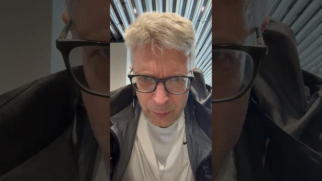 Šī ir grāmata nevis par vienu pieķertu meli Rimšēviču, bet par to, kā “lietas kārto” simti Rimšēvič