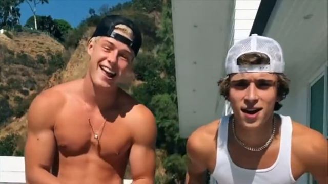 Bryce hall SHADES Josh Richards Podcast! Trisha Paytas SHADES Addison Rae, Charli & Dixie D'amelio смотреть онлайн