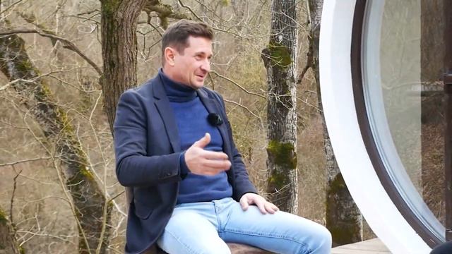 А-ФРЕЙМ, БАРНХАУС прошлый ВЕК! Интервью с создателем уникального дома для турбизнеса и ГЛЭМПИНГА