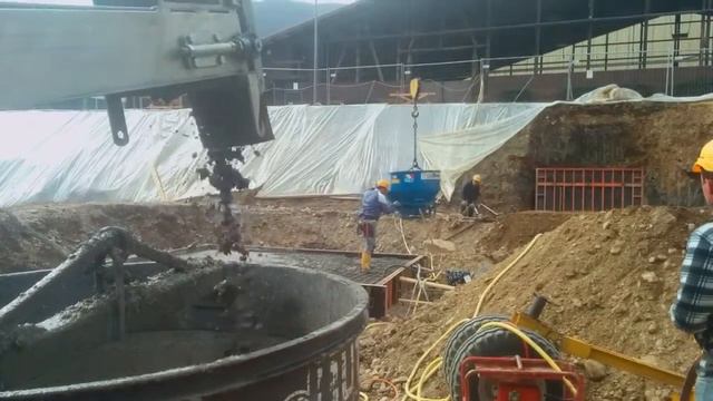 Ugo bassi carico benne смотреть онлайн