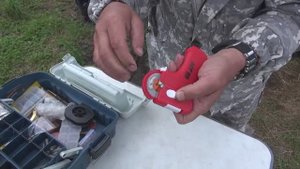 Снова Сыда. Как слепому привязать крючок_