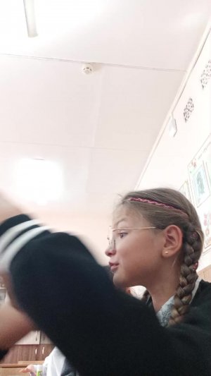 я в школе♡
