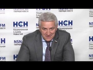 Вакцина или таблетки? Что спасёт россиян от коронавируса?