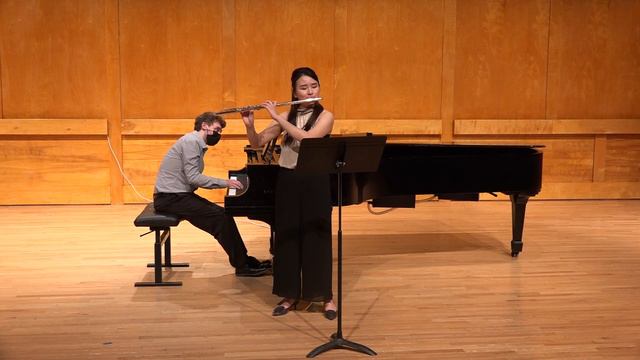 Lukas Foss: Three American Pieces for Flute and Piano смотреть онлайн