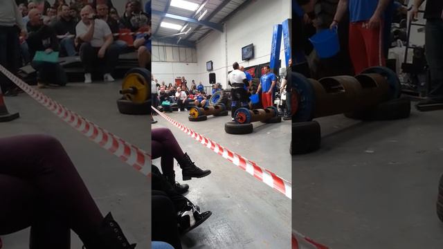 Graham Hicks Log Lift medley at Europes Strongest Man qualifier 07.04.13