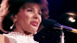 Shirley Bassey - SOMETHING / Hey Jude / Big Spender (Live 1993 - 10,000 Voices)