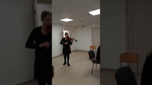 Концерт Вивальди 3 часть. Играет Юшковская Валентина Романовна 12 лет.