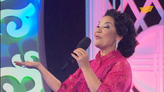 Майра Ілиясова - «Бақыт құшағында» (әні: Ш. Қалдаяқов, сөзі: Т. Молдағалиев) смотреть онлайн