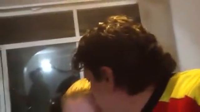 Mujer de lengua extranjera Cocina смотреть онлайн