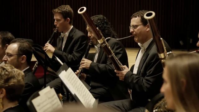 Khatia Buniatishvili: Beethoven Piano Concerto n. 1 смотреть онлайн