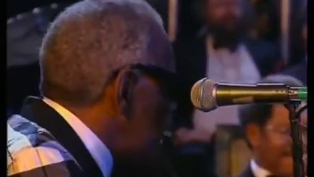Рэй Чарльз с оркестром Still Crazy after all this Years - Leverkusener Jazztage 1993 смотреть онлайн
