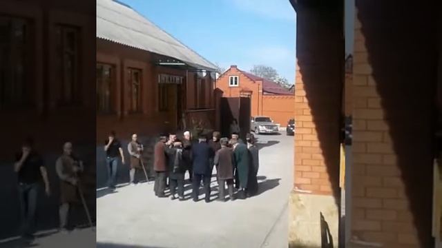 Таьзет у Таршхоевых дал кхахетам болб хьон са вошильг Руслан смотреть онлайн